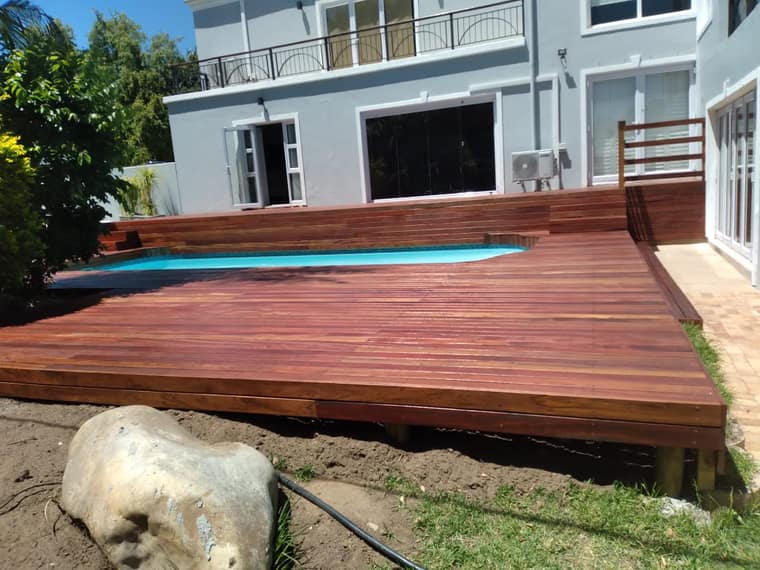 Stellenbosh hardwood Deck Frikkie Erasmus 2021