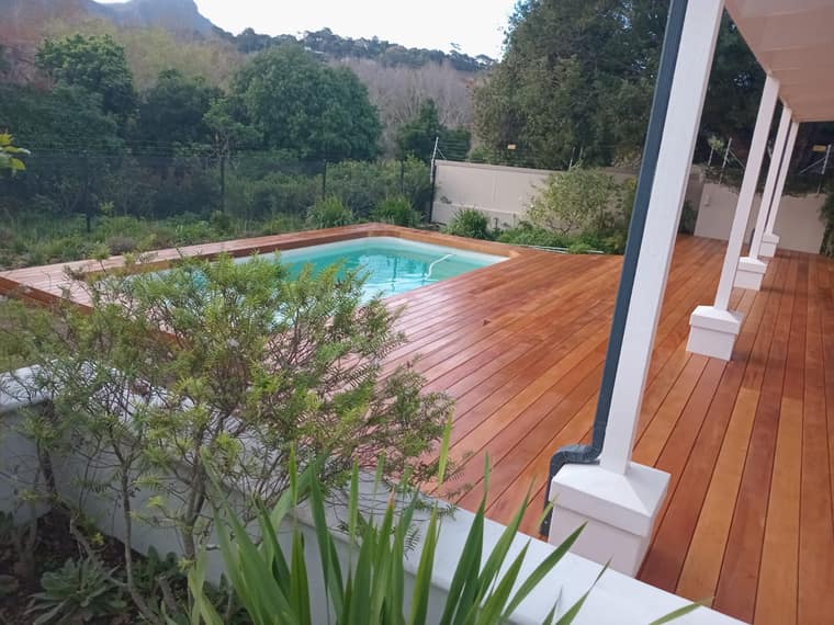 Hardwood Deck oiled Gardens Cape Town suikerbossie